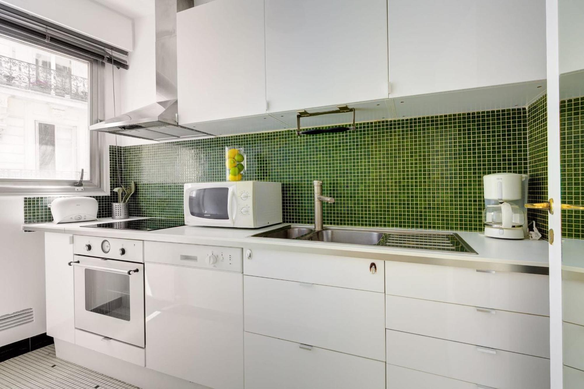 St Germain & Le Bon Marche With Balcony - Cityapartmentstay 파리 외부 사진